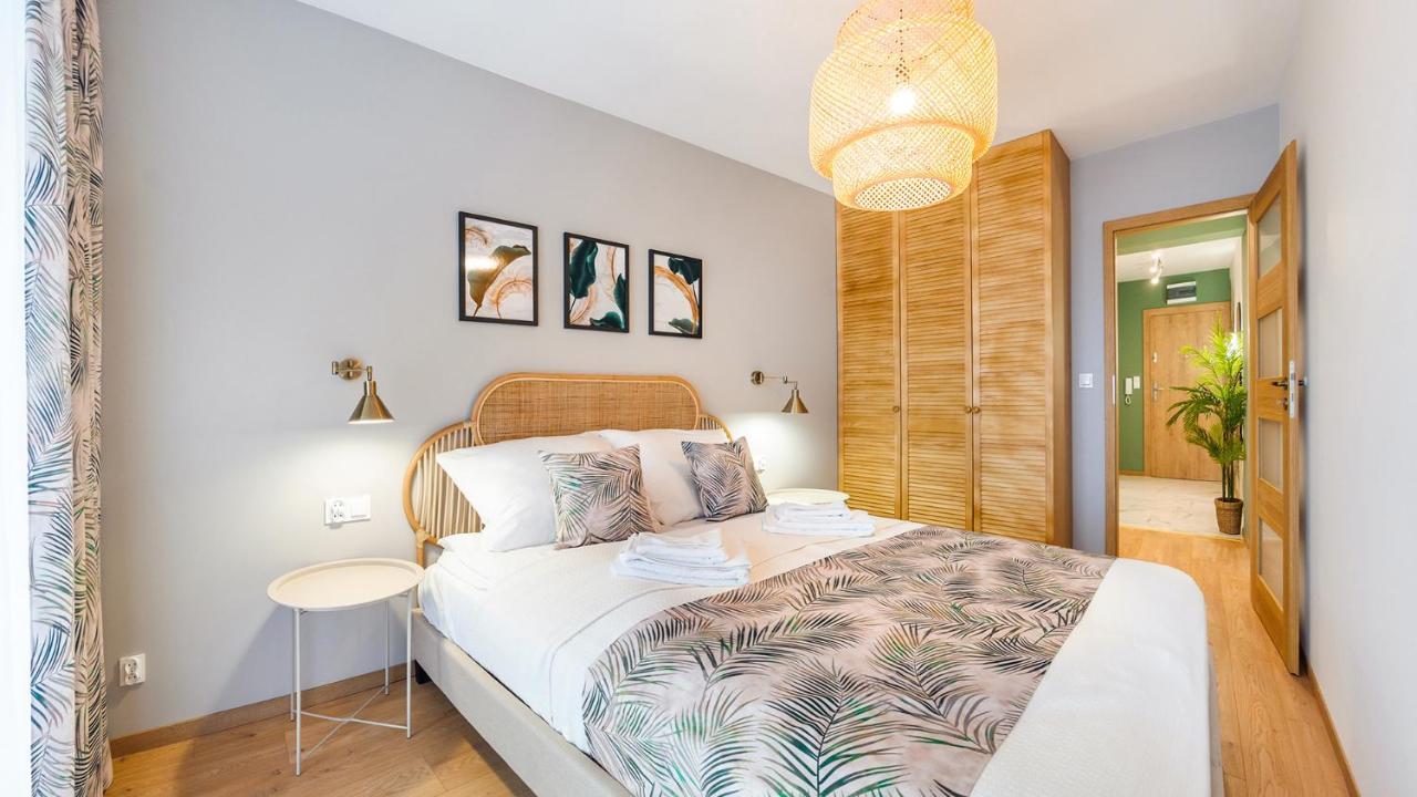 Apartament Lux Jungle 36 E Perlowa Przystan - Holiday City Apartment *